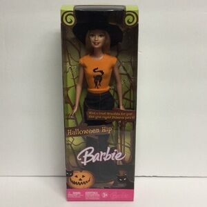 Barbie Halloween Hip Doll New 2006